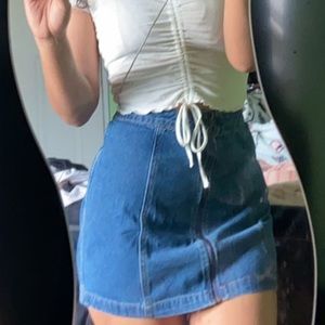 💞vintage/retro style denim zip up skirt💞